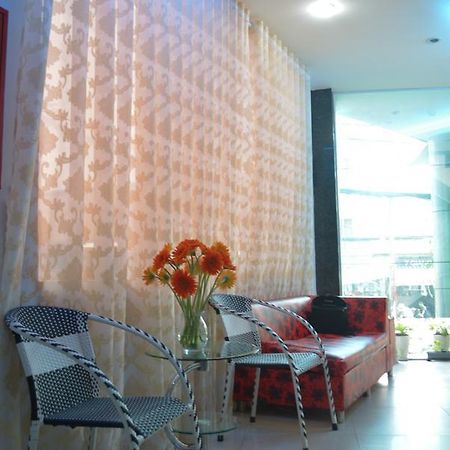 Lucky Hotel Ciudad Ho Chi Minh  Exterior foto