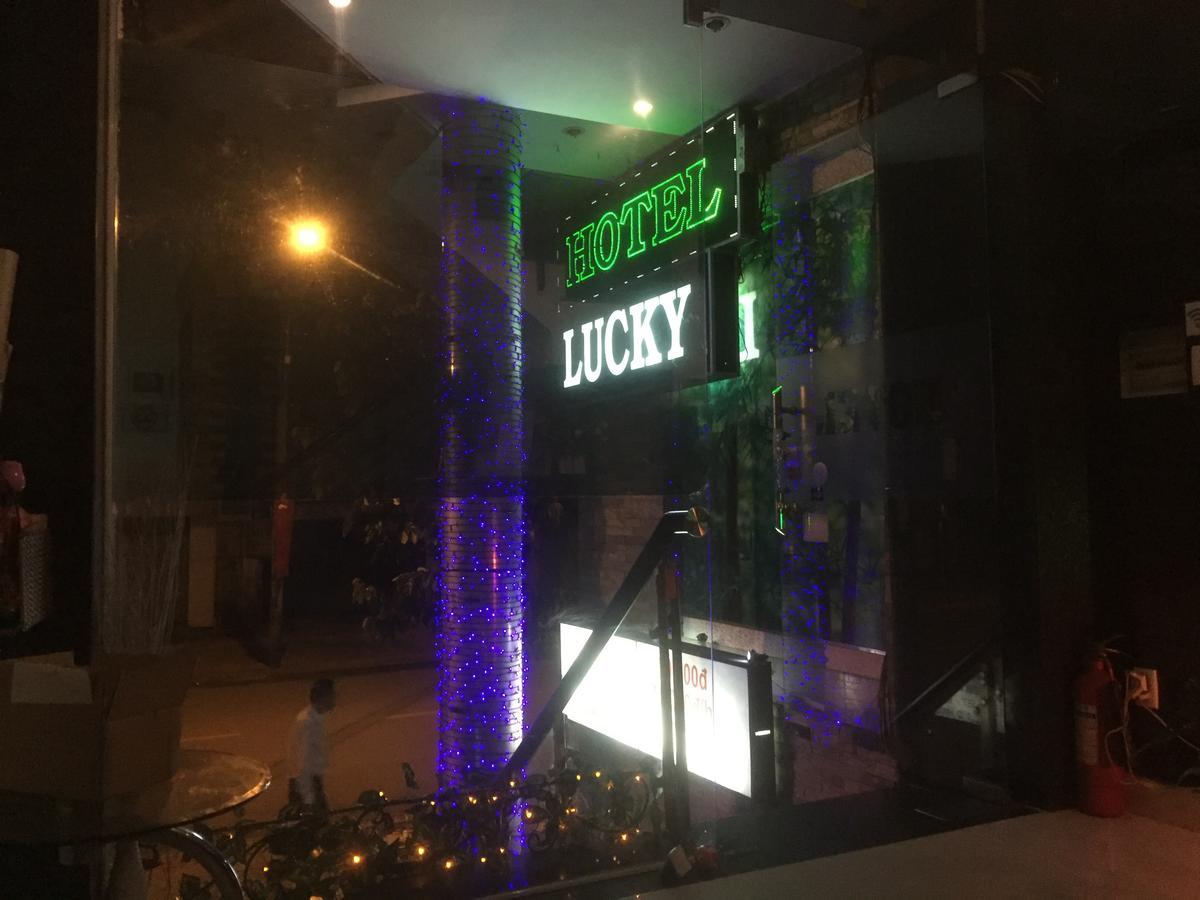 Lucky Hotel Ciudad Ho Chi Minh  Exterior foto