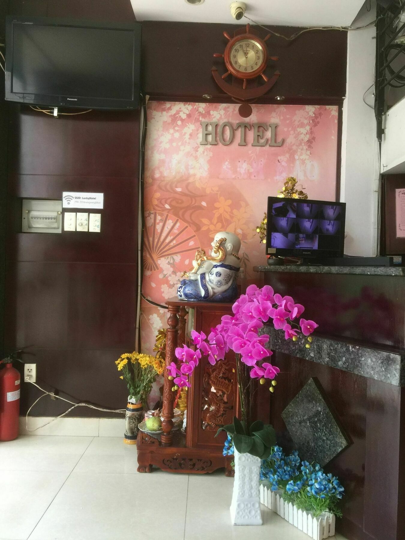 Lucky Hotel Ciudad Ho Chi Minh  Exterior foto